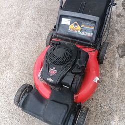 Self propelled lawn mower