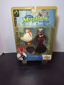 New.
Sealed .
See pics for details and condition.
Heavy yellowing on the exterior box. .
Will ship out next business day guarantee.