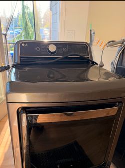 LG WASHER AND DRYER