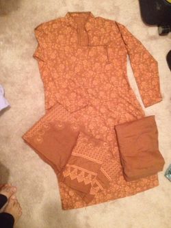 Dark brown Indian/Pakistani dress