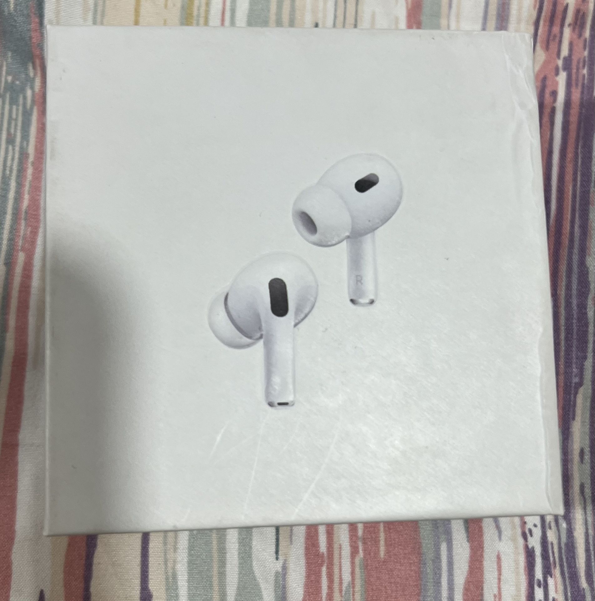 AirPods