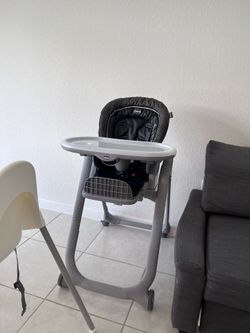 Chico Polly Progress Highchair