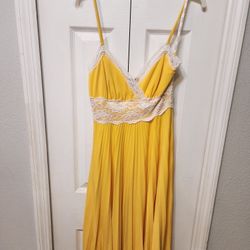 Womens XOXO Dress Size M/L