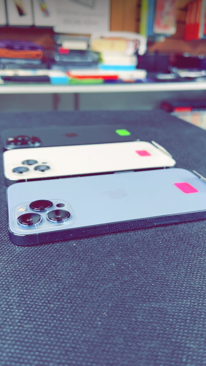 Apple iPhone 13 Pro Max 256GB / 128GB