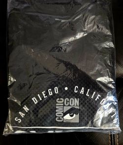Rare XXXL Comic CON Walking Dead Shirt
