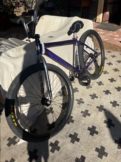 Throne shadow fixie