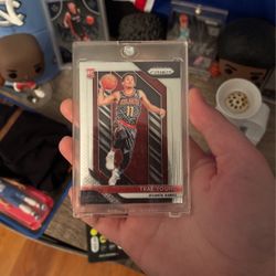 trae young prizm rookie 