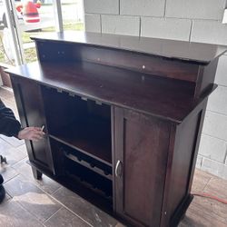 Wooden Home Bar 
