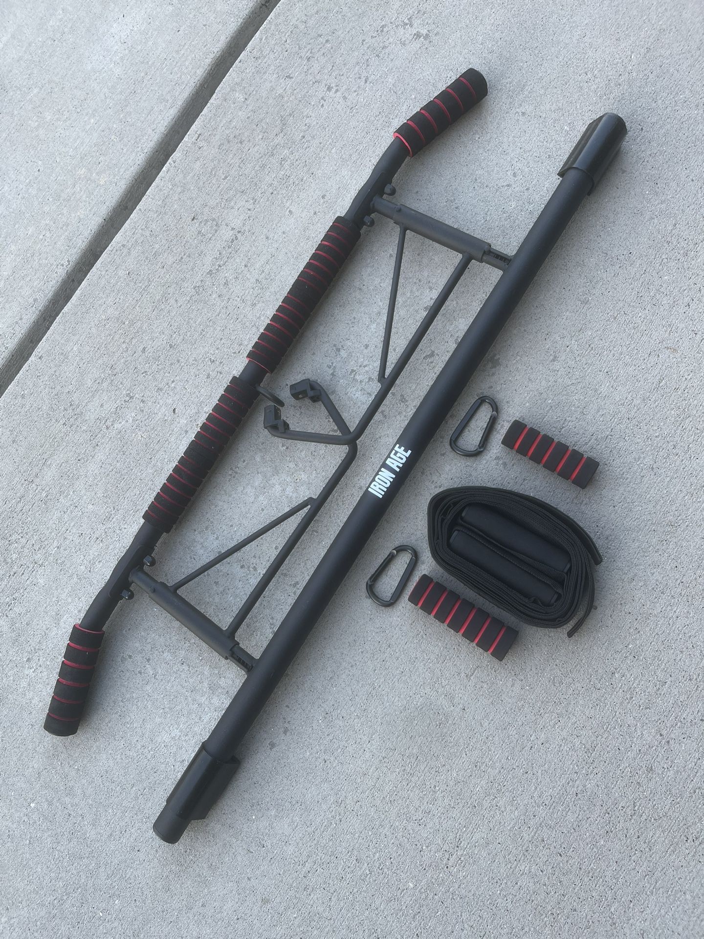 Pull-up Bar With Suspension Straps, Iron Age Brand