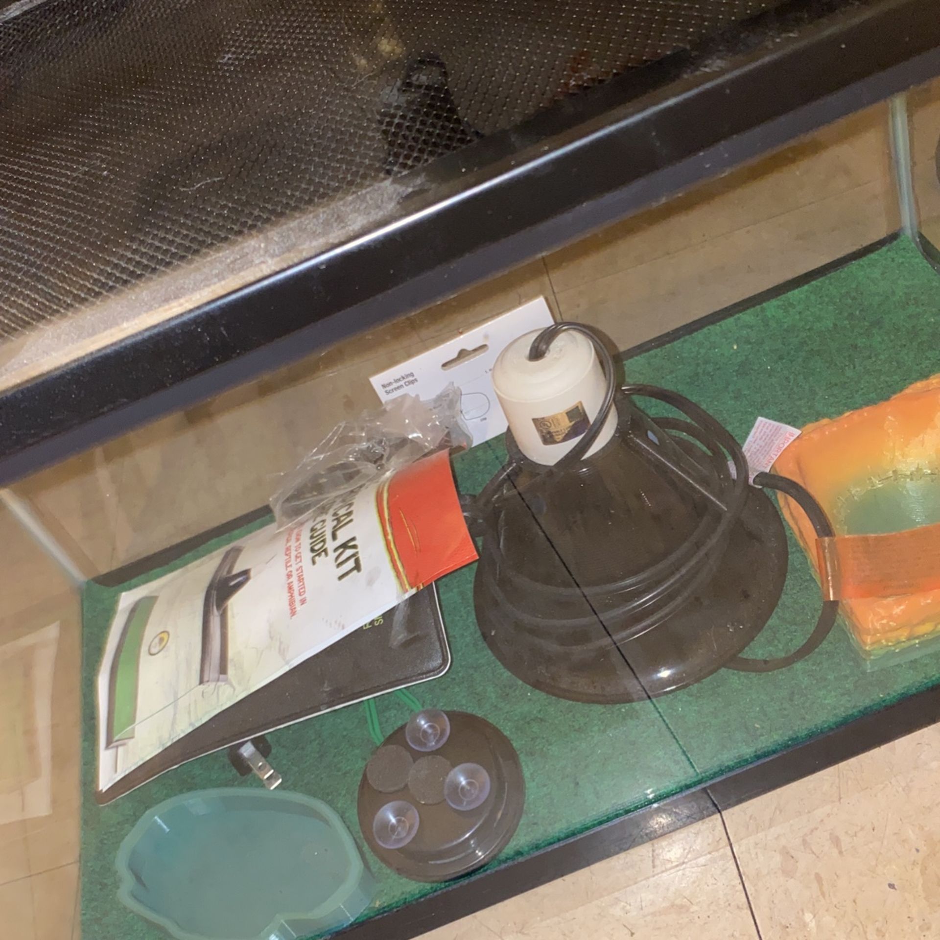 Tropical Pet Glass Cage