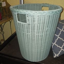 Nice Larg Hefty Duty Heavy Made Basket 8 Final Price