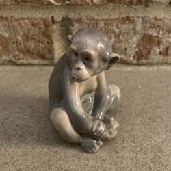 Lladro “Mini Monkey” Figurine 5432.
