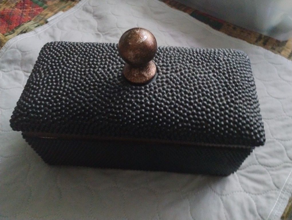 Chest Blk Heavy Good Condition