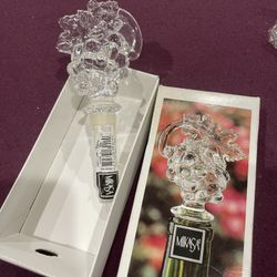 Vintage Mikasa Wine Stopper