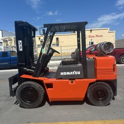 Forklift Komatsu 