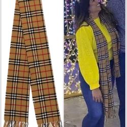 Burberry London Lambswool Scarf