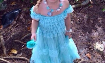 Elsa dress with chain and bracelet