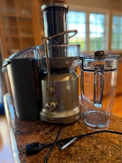 Breville Juice Fountain Cold Juicer (BJE430SIL) - Excellent Condition, like new !