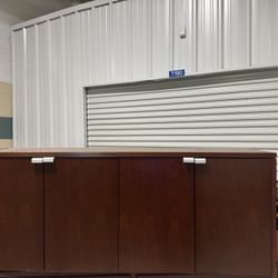 🔥 Large Executive Credenza / Storage Cabinet – Solid Wood – Excellent for Office or Home! 🔥