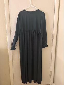 Long dress for hijabi woman