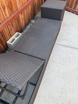 Chassis Lounge plus side table