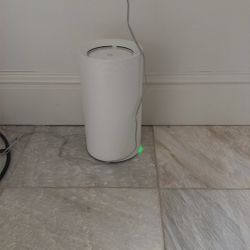 3 TP-Link BE16000 WiFi 7 Router – Like New, Ultra Fast, Tri-Band