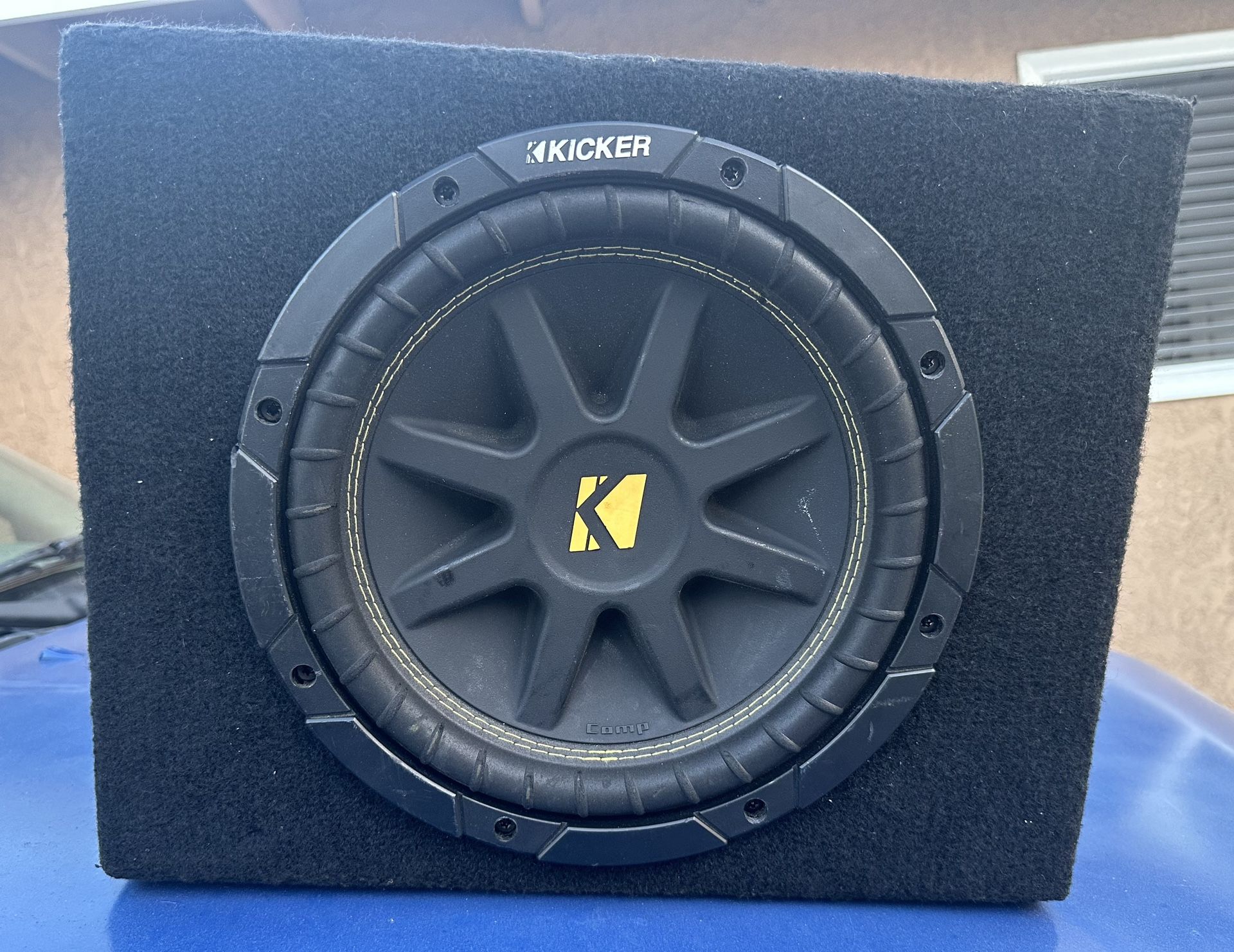 10” Base Kicker for Sale in Bell Gardens, CA - OfferUp