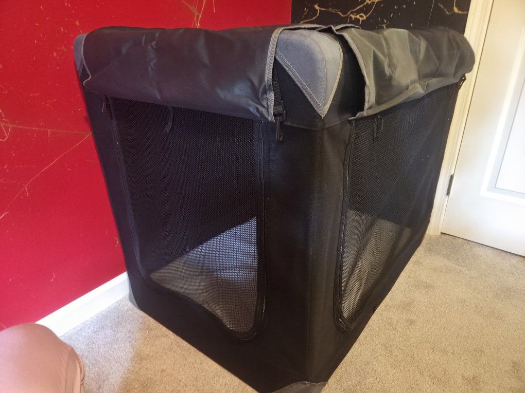 Large Soft Side Dog Crate/Kennel