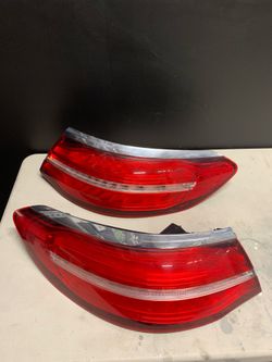 Mercedes Benz GLE350/450 AMG43-63 16-19 Outer Tail Lights