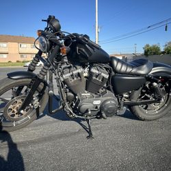 Harley Davidson Iron 883