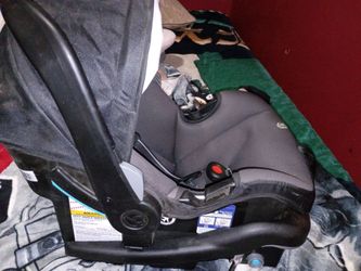 New born car seat