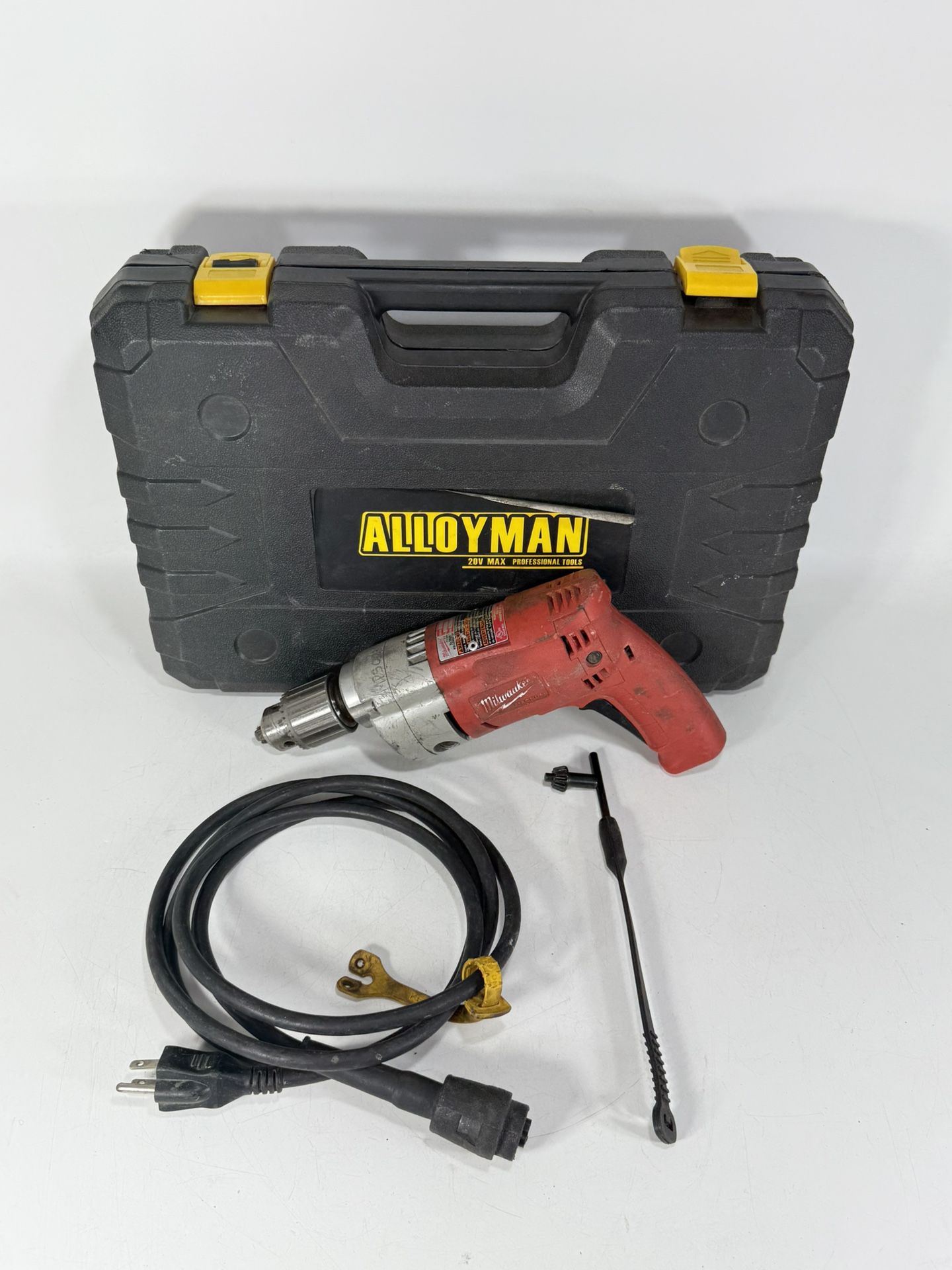 Milwaukee 0234-6 Red 120Volts Handheld 1/2" Magnum Corded Holeshooter in Case