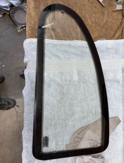 Brand new 1965+ VW Beetle/Bug Frameless pop out windows