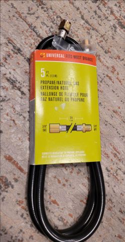 5 Ft. PROPANE/NATURAL GAS EXTENSION HOSE