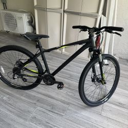 Northrock XC27 Mountain Bike
