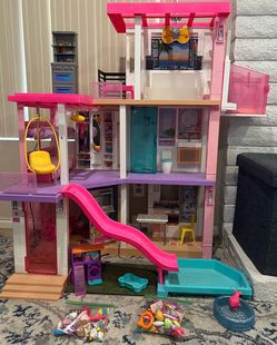 HUGE BARBIE DREAMHOUSE LOT!!!
