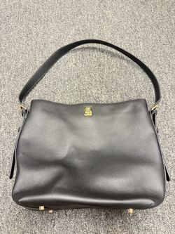 Black Shoulder Bag – Gold Hardware, Spacious & Elegant