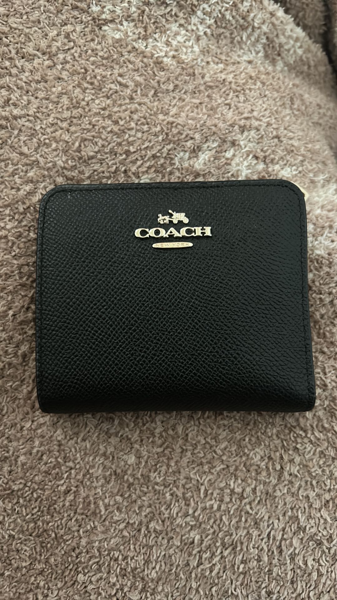Coach snap wallet in black
