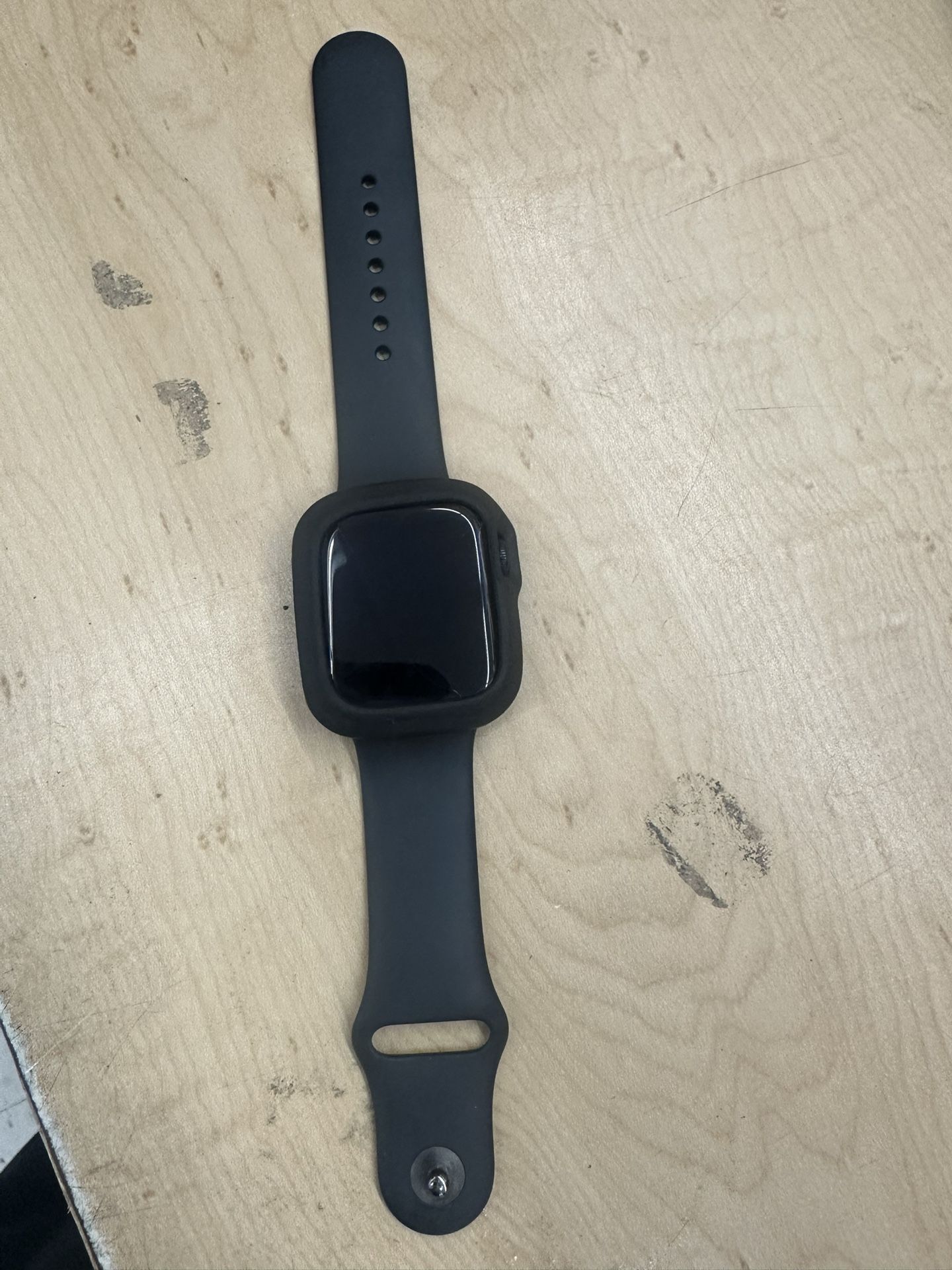 Apple Watch Series 7 Nike Edition 