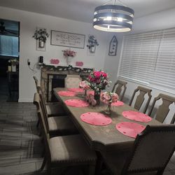 9 Piece Dinning Table