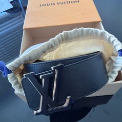 Louis Vuitton Initiales 40mm Reversible