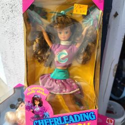 Cheerleading Courtney 