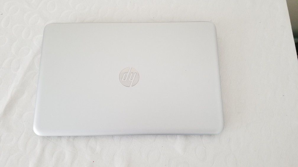 HP Envy M6 combo PC/notebook