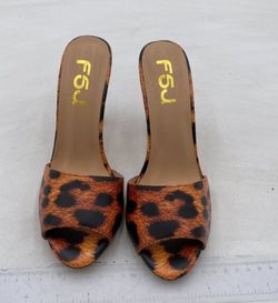 SEXY LEOPARD MULE HEELS