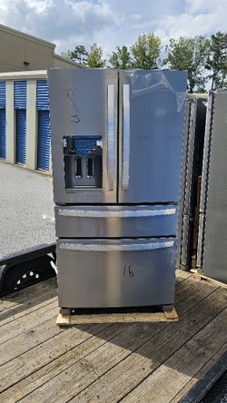 Whirlpool Refrigerator 