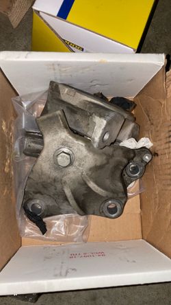 Civic Transmission mount