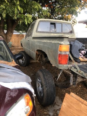 Photo 1987 Toyota pick up sas