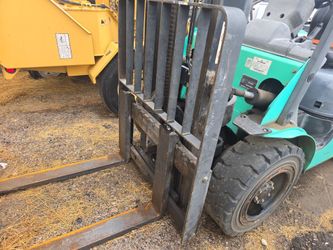 2017 mitsubishi 6k forklift