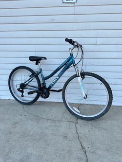 Women’s Mountain Bike
