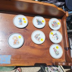 Small Hummel Plates